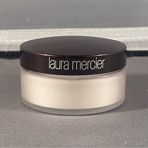 Laura Mercier Mineral Loose Setting Powder